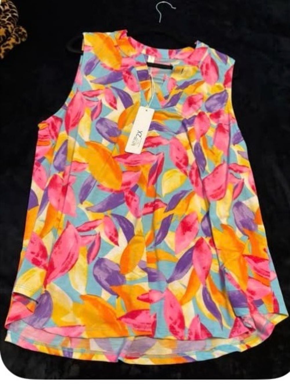 Multicolor Leaf-Print Sleeveless Camisole in Pink, Orange, Purple, Blue